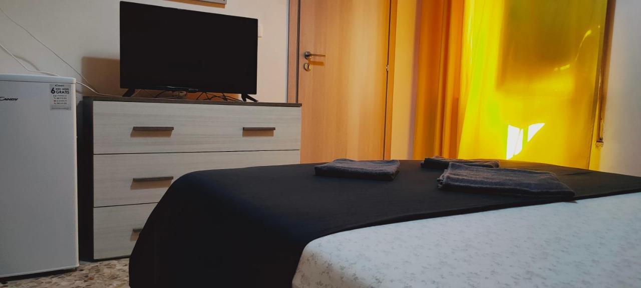 Casa Vacanza In Pieno Centro Storico Vicino Ostuni E La Riserva Di Torre Quaceto San Vito dei Normanni Exteriér fotografie